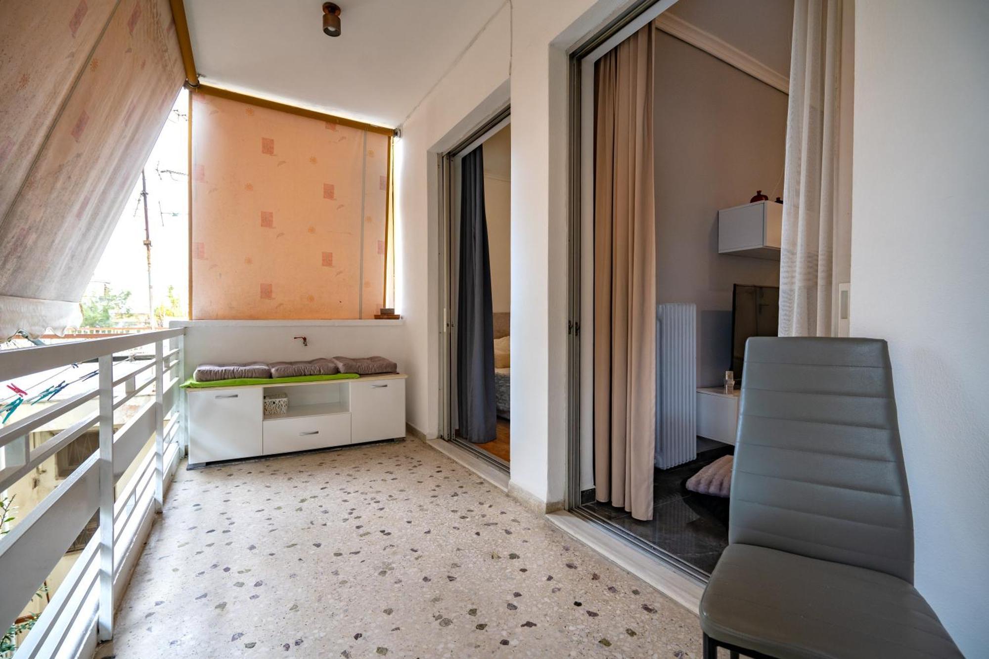 Neo Irakleio Train St. 1 Bedrm 4 Pers. Apartment Athens Exterior photo